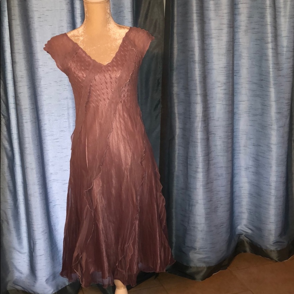 Beautiful, lined lavender ombré dress size small